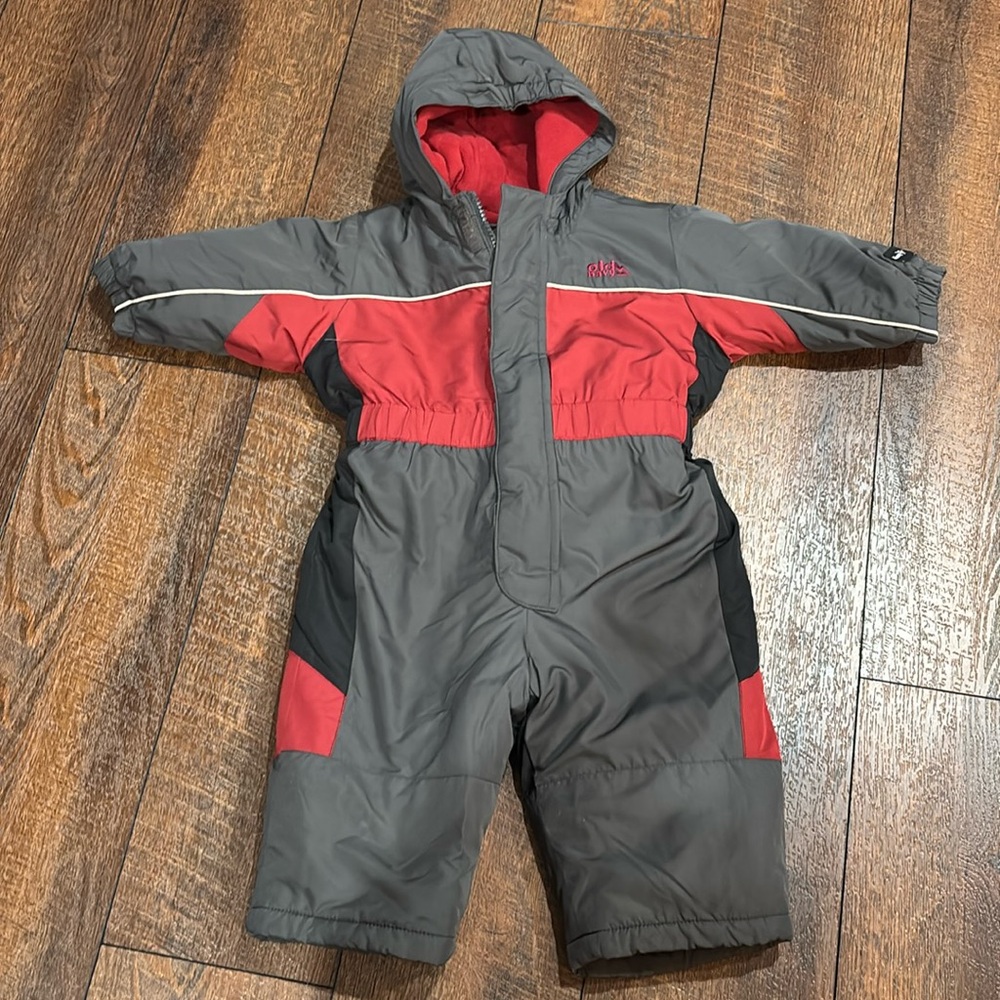 🚫SOLD🚫 Baby Snowsuit